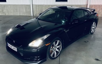 Jízda v supersportu Nissan GT-R