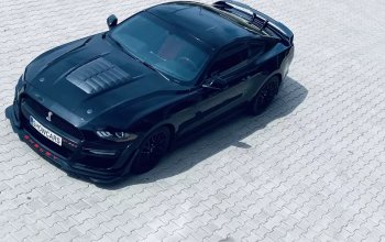Jízda ve Ford Mustang Dark Horse 5.0 V8