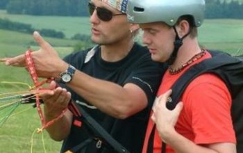 Kurz paraglidingu
