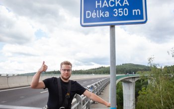 Bungee jumping z nejvyššího mostu ČR