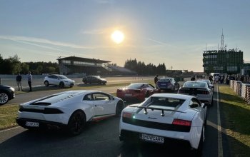 Jízda v Lamborghini na polygonu