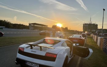 Jízda v Lamborghini na polygonu
