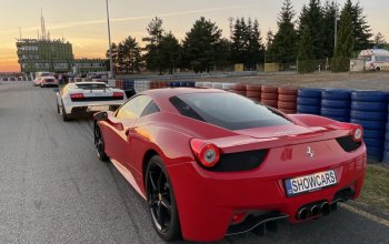 Jízda ve Ferrari 458 Italia na polygonu