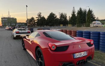 Jízda ve Ferrari 458 Italia na polygonu