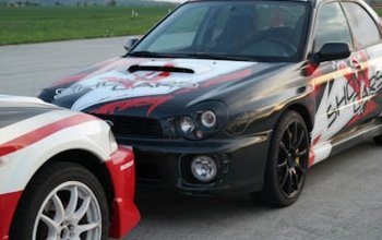 Závodní den se supersporty