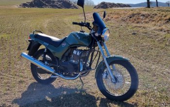 Pronájem motocyklu JAWA