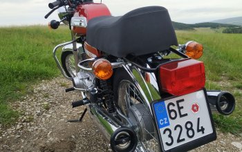 Pronájem motocyklu JAWA