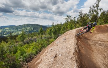 Cyklovíkend v bikeparku Tanvaldský Špičák