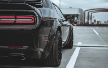 Zážitková jízda autem Dodge Challenger