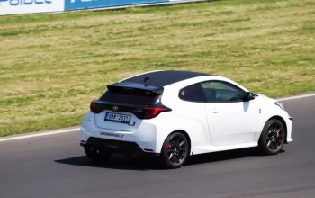 Jízda na okruhu v Toyota GR Yaris