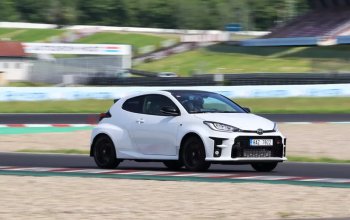 Jízda na okruhu v Toyota GR Yaris