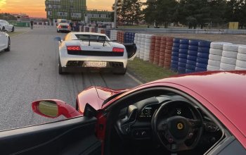 Jízda ve Ferrari 458 Italia na závodním okruhu