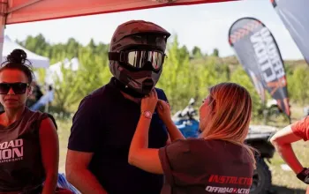 Rodinná jízda v buggy Can-am Maverick
