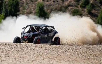 Adrenalinová jízda v buggy CAN-AM Maverick