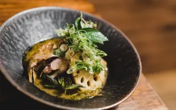 Asijské veganské degustační menu pro dva