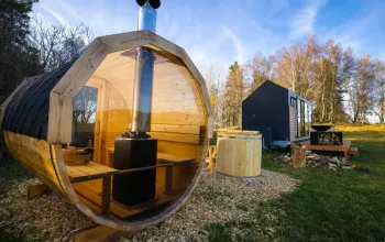 Glamping na pastvině na dvě noci - tinyhouse na Šumavě Glamping na pastvině na dvě noci - tinyhouse na Šumavě – dárek a zážitek