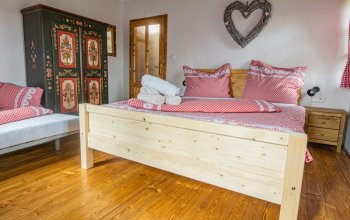 Ubytování v alpské roubence na Šumavě