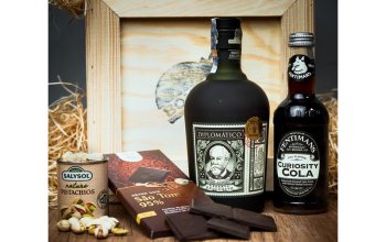 Dárková bedna s páčidlem pro muže s rumem Diplomático Celá ČR