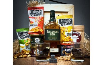 Dárková bedna s páčidlem pro muže s whiskey Tullamore DEW Original Celá ČR
