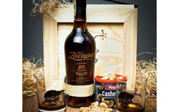 Dárková bedna s páčidlem pro muže s rumem Ron Zacapa Centenario 23 Sistema Solera Celá ČR