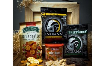 Dárková bedna s páčidlem pro muže s rumem Captain Morgan Original Spiced Gold Celá ČR