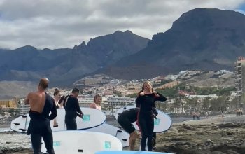 Learn english & surf Tenerife Zahraničí