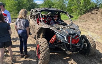 Jízda v buggy CAN-AM Maverick X