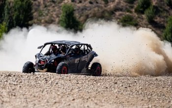 Jízda v buggy CAN-AM Maverick X