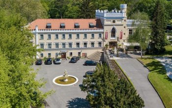 Zámecký pobyt s degustačním menu a soukromým wellness pro dva – dárek a zážitek
