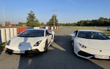 Jízda v Lamborghini na polygonu