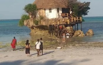 Pojeď s námi na Zanzibar ! Rehabilitačně – relaxační pobyt
