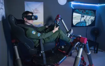 Pohyblivý letecký simulátor - proleťte se virtuální realitou – dárek a zážitek
