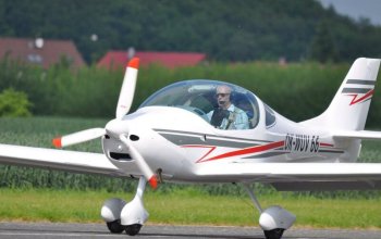 Pilotem letadla na zkoušku Praha