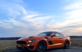 Jízda ve Ford Mustang Roush Stage 3 + sprint na letišti Zahraničí