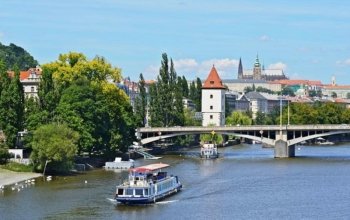 Plavba lodí po Vltavě Praha