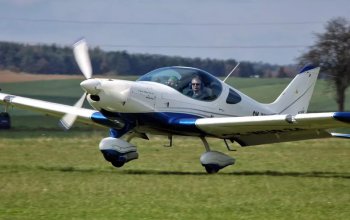 Pilotem ultralehkého letadla na zkoušku