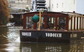Plavba na lodi pražskými Benátkami Praha