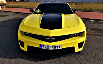 Pronájem supersportu Chevrolet Camaro 2010 Praha
