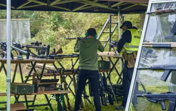 Zážitková střelba: Speciální jednotky - 10 zbraní