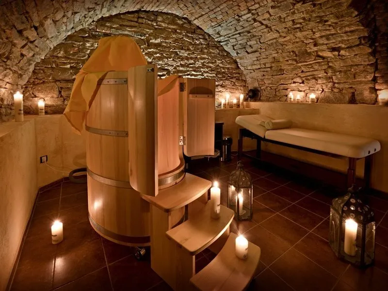 Privátní pivní wellness na zámku Wichterle s večeří pro dva