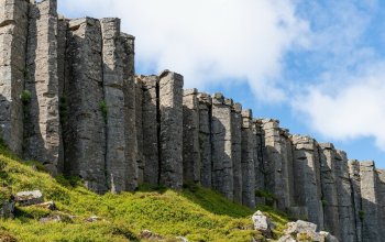 Island - sopka a polární záře