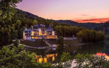 Luxusní pobyt s večeří při svíčkách v hotelu u přehrady – dárek a zážitek