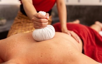 Antistresová masáž zad, šíje a hlavy