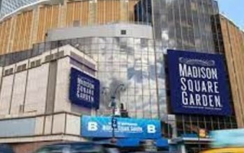 Top v New Yorku + NHL se zastávkou v Londýně