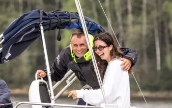 Romantická večerní plavba po Lipně s večeří – dárek a zážitek