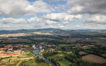 Vyhlídkové lety vrtulníkem