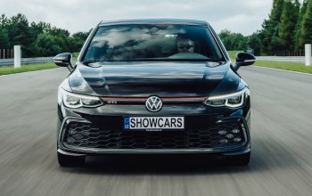 Jízda v supersportu na polygonu