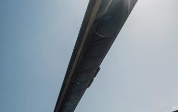 Tandemový seskok padákem z vrtulníku Mi-8