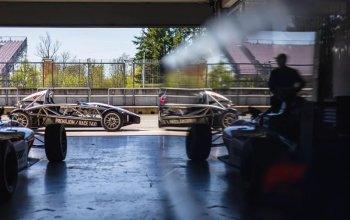 Jízda v Ariel Atom na Masarykově okruhu