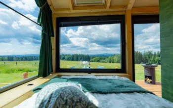 Glamping v maringotce Glamping v maringotce – dárek a zážitek